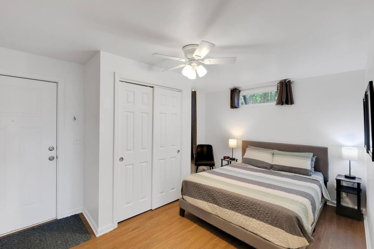 Experience The Unique Re-Nu Shipping Container #5 Apartment Louisville Exterior photo
